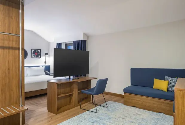 Hampton by Hilton İstanbul Arnavutköy - Görsel 9