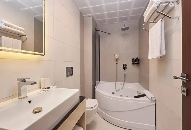 Operla Hotels İstanbul Airport - Görsel 6