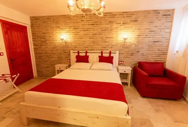 Neo Hotel Bozcaada (15+ Yetişkin Oteli) - Görsel 3