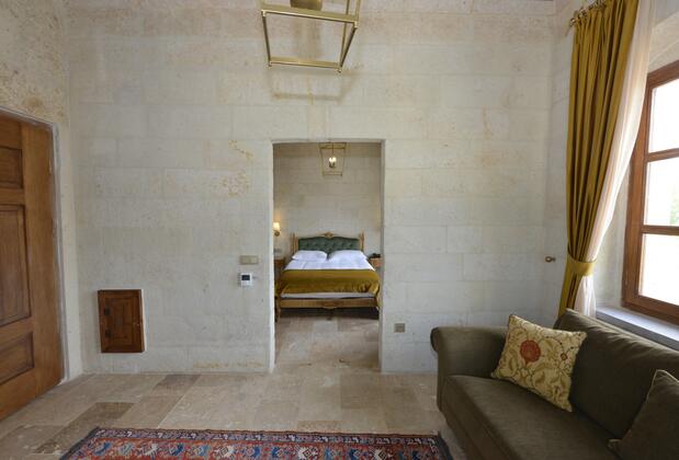 Evanthia Cave Suites - Görsel 10