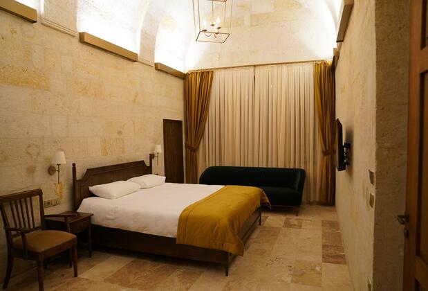 Evanthia Cave Suites - Görsel 8