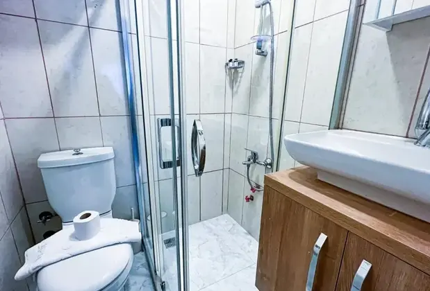 Helen Inn Hotel Konak - Görsel 8