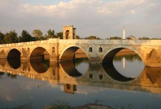 Şehir Efsaneleri: Edirne’yi Yasa Boğan Lir