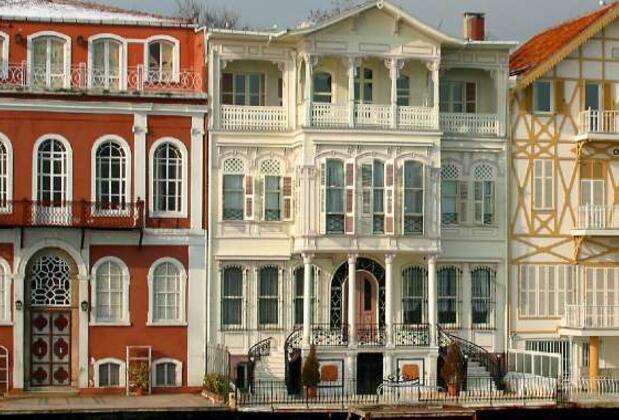 İstanbul'da Görülmesi Gereken En Güzel Boğaziçi Yalıları