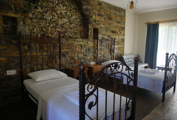 Bahçe Kipos Konukevi  Laz Koyu - Görsel 3