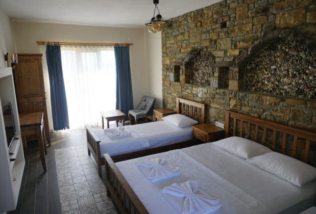 Bahçe Kipos Konukevi  Laz Koyu - Görsel 4