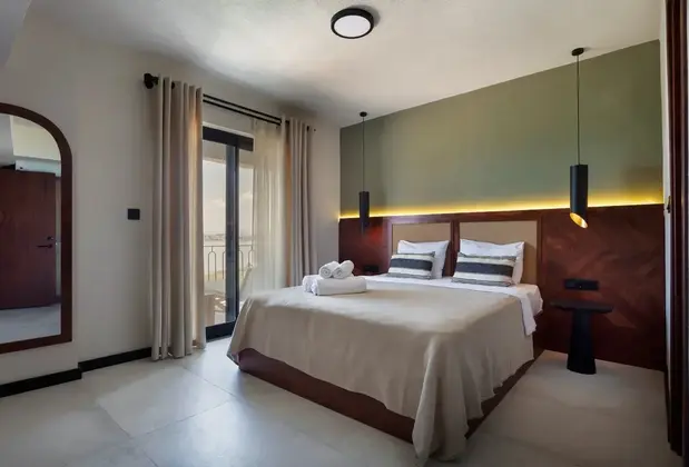 Zoi Cunda - Görsel 4