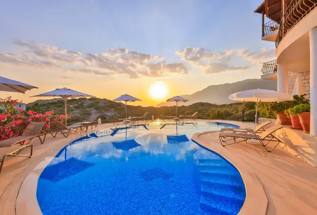 Hill House (Adults Only +14) - Görsel 8