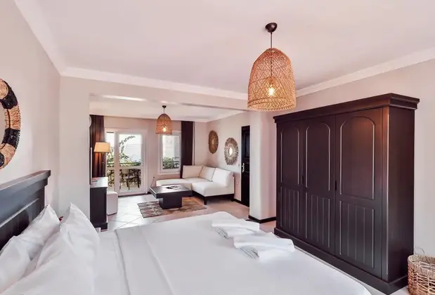 Hill House (Adults Only +14) - Görsel 13