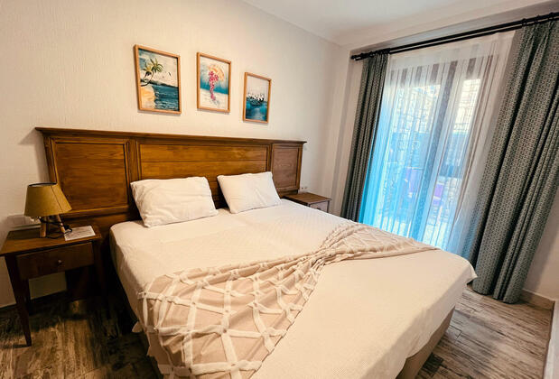 Suna Beach Kefaloz - Görsel 6