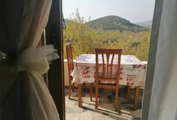 W. Antic Cafe Restaurant Butik Otel - Görsel 4