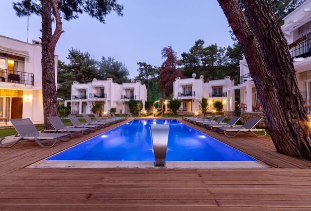 Secret Life Hotel - Görsel 4