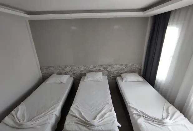 1989 Hotel Sebat - Görsel 6