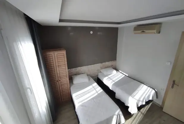 1989 Hotel Sebat - Görsel 9