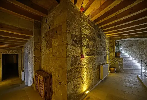 Zeus Cave Suites - Görsel 5