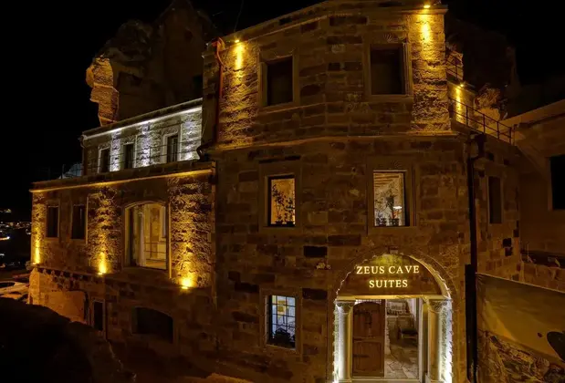 Zeus Cave Suites - Görsel 16