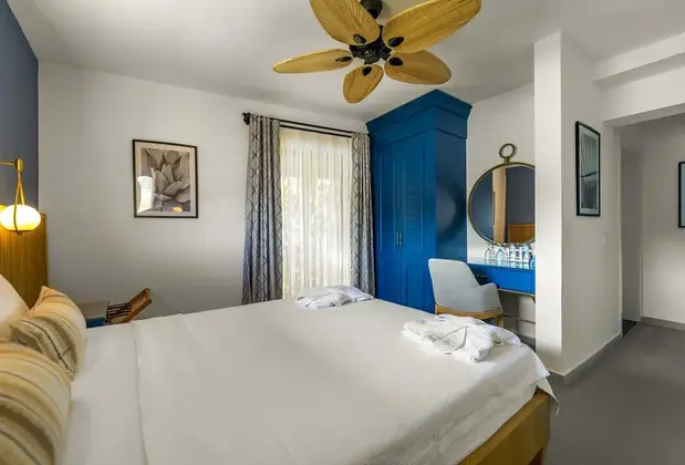 Massi Near The Sea - Görsel 14