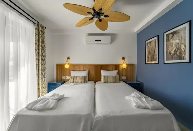 Massi Near The Sea - Görsel 20