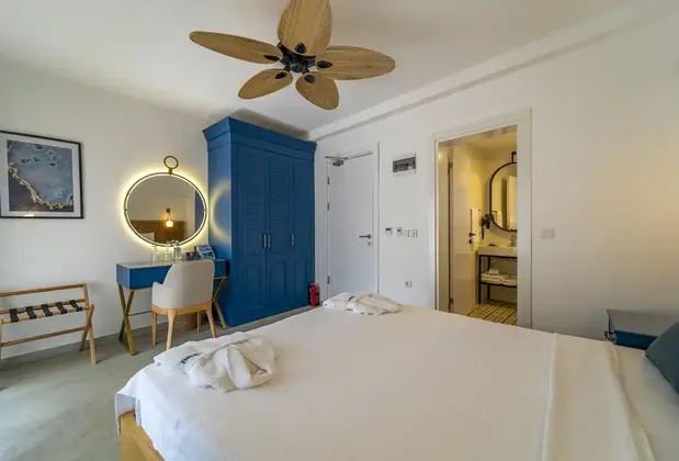 Massi Near The Sea - Görsel 21