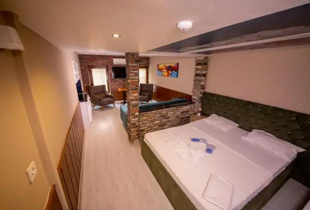 Royal Palace Suite Hotel - Görsel 9