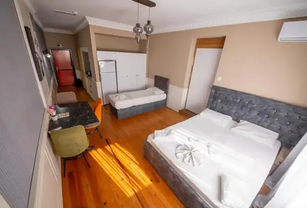 Royal Palace Suite Hotel - Görsel 10