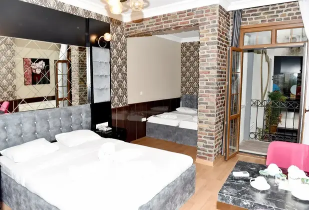 Royal Palace Suite Hotel - Görsel 6