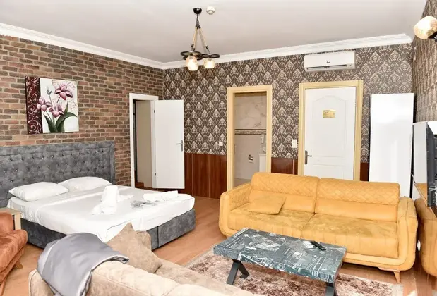 Royal Palace Suite Hotel - Görsel 8