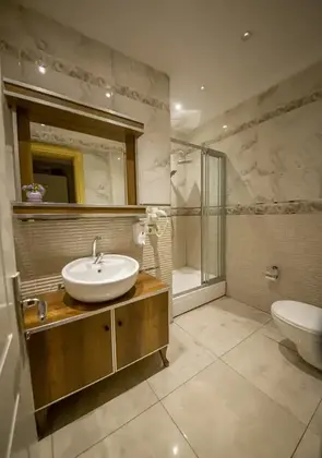 Royal Palace Suite Hotel - Görsel 22