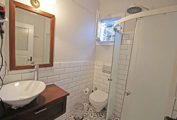 Eflatun Konuk Evi - Görsel 19