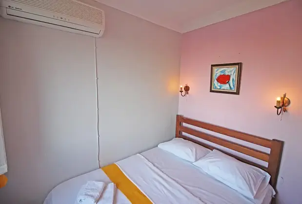 Eflatun Konuk Evi - Görsel 15