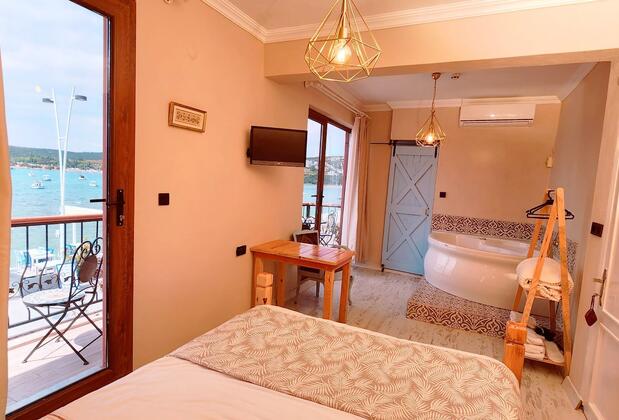 Yakamoz Cafe & Pansiyon İzmir Sığacık - Görsel 3