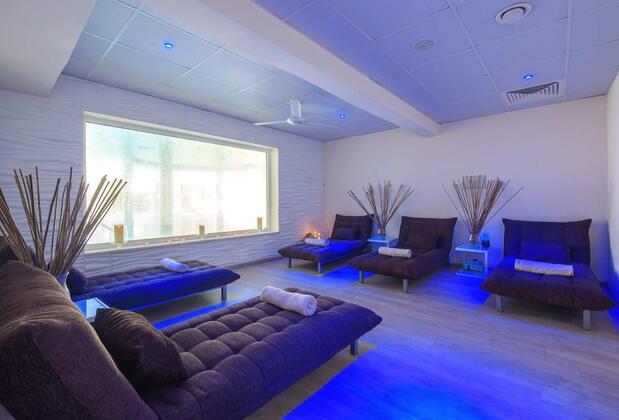 Golden Bay Beach Hotel - Görsel 20