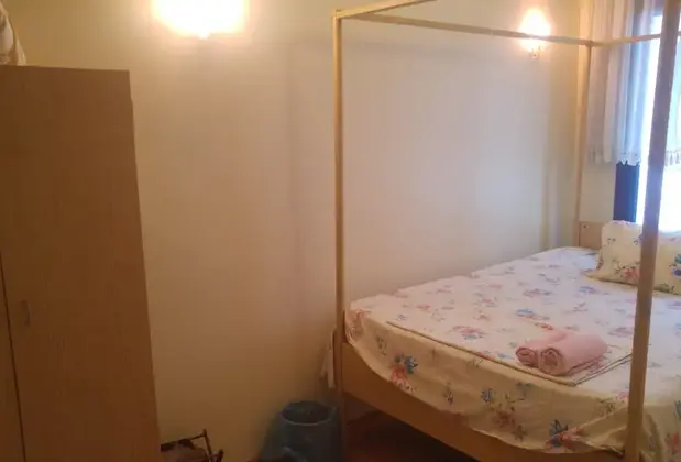 Cozy Very Central Family Suite - Görsel 6