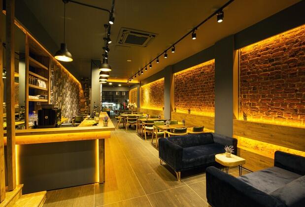 Alemeyn The Taksim Leons Hotel Spacafe - Görsel 8