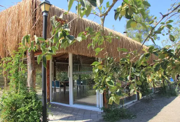 Fark Edenler Camping & Bungalows - Görsel 11