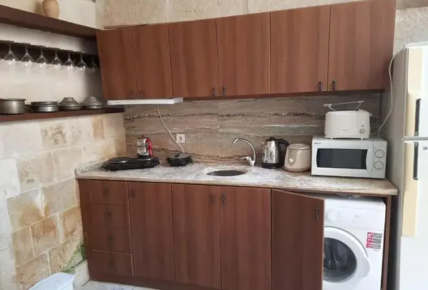 Oddest Cave Suit Aparts - Görsel 11