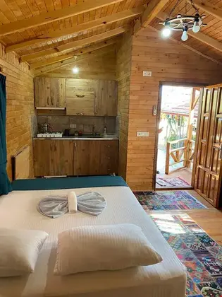 Asmaaltı Ev Pansiyon Bungalow - Görsel 6