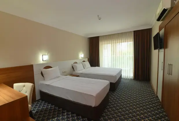 Omorfi Garden Resort Hotel - Görsel 5