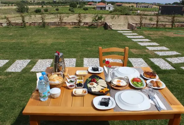 Tinos Otel Ve Bağ Evi - Görsel 9