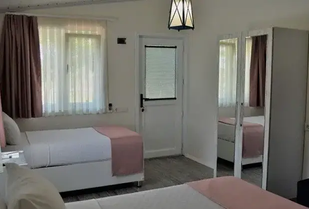 Le Petit Hotel Ve Bağ Evi - Görsel 9