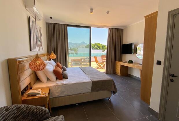 Yalıpark Beach Hotel - Görsel 3