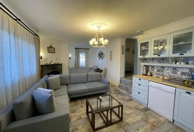 Mavi Köşk Apart Sığacık - Görsel 10