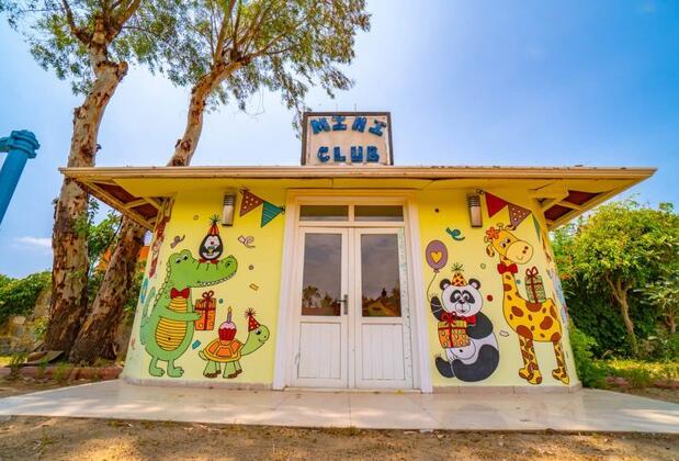 Clover Magic Garden Beach Hotel - Görsel 9