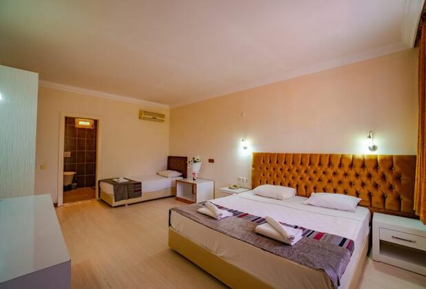 Clover Magic Garden Beach Hotel - Görsel 16