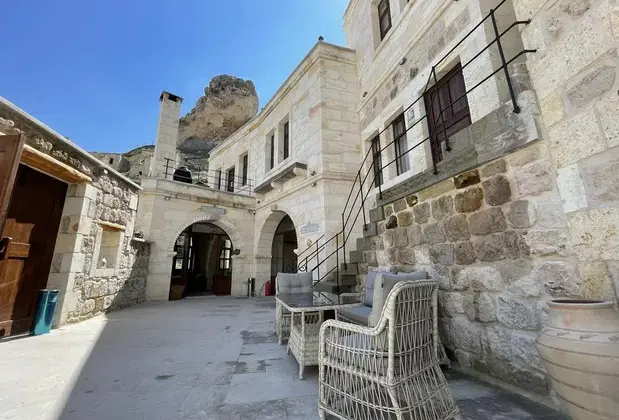 Doctors Cave Suites - Görsel 12