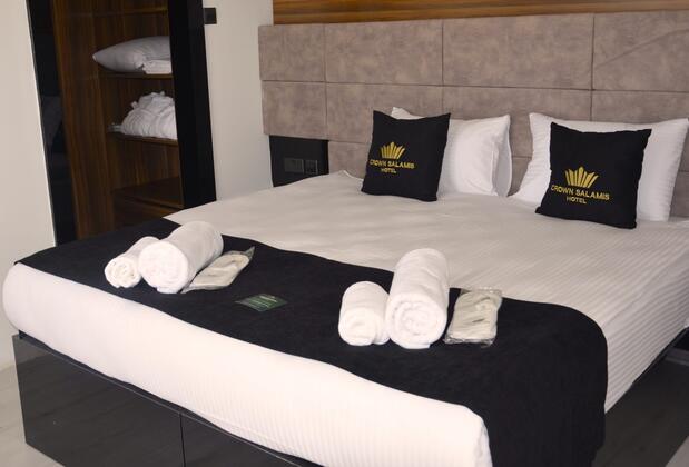 Crown Salamis Hotel - Görsel 7