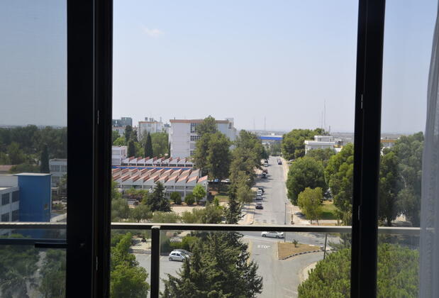 Crown Salamis Hotel - Görsel 11