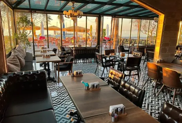 Palermo Hotel & Resto Bar - Görsel 3