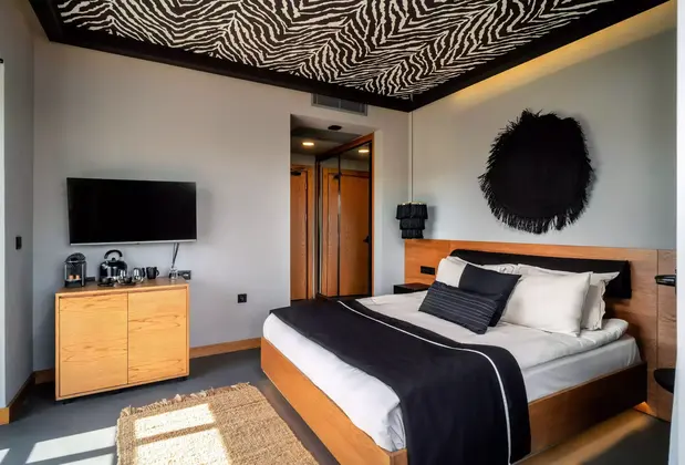 The Local House - Görsel 12