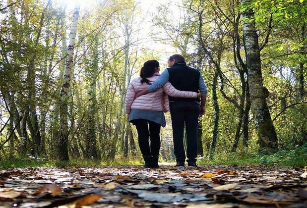 Sonbaharda Evlenenler İçin En Romantik Balayı Rotaları ve Otel Önerileri
